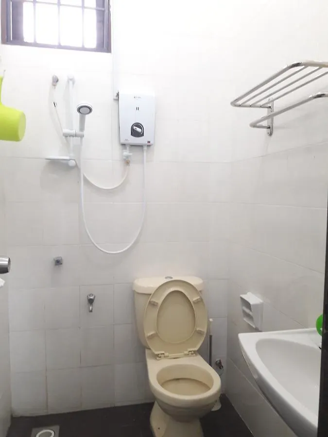Jb Homestay Bukit Indah Wifi Ciq Mall Legoland Free Parking Johor Bahru