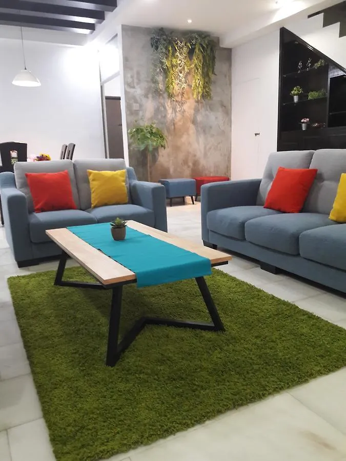 Jb Homestay Bukit Indah Wifi Ciq Mall Legoland Free Parking Johor Bahru