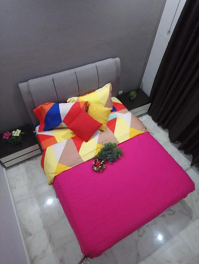Jb Homestay Bukit Indah Wifi Ciq Mall Legoland Free Parking Johor Bahru