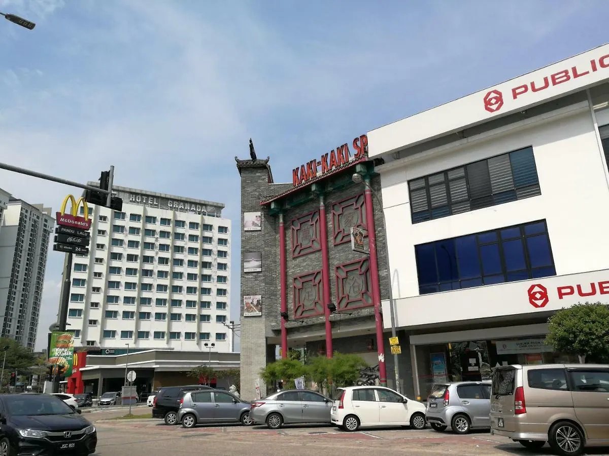 Jb Homestay Bukit Indah Wifi Ciq Mall Legoland Free Parking Johor Bahru Malezya