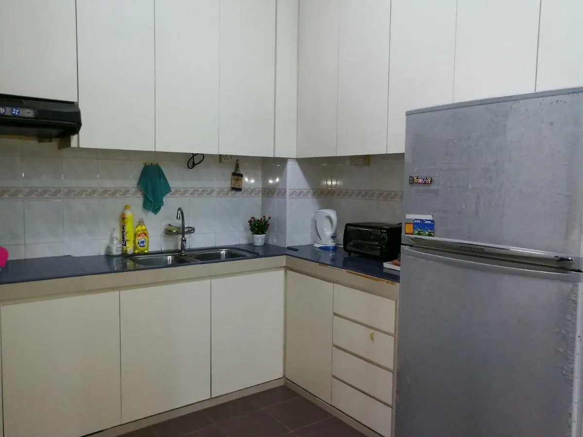 Jb Homestay Bukit Indah Wifi Ciq Mall Legoland Free Parking Johor Bahru 0*,